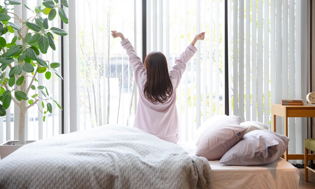 朝、太陽光で目覚めることで自律神経を整える効果があるといわれています。