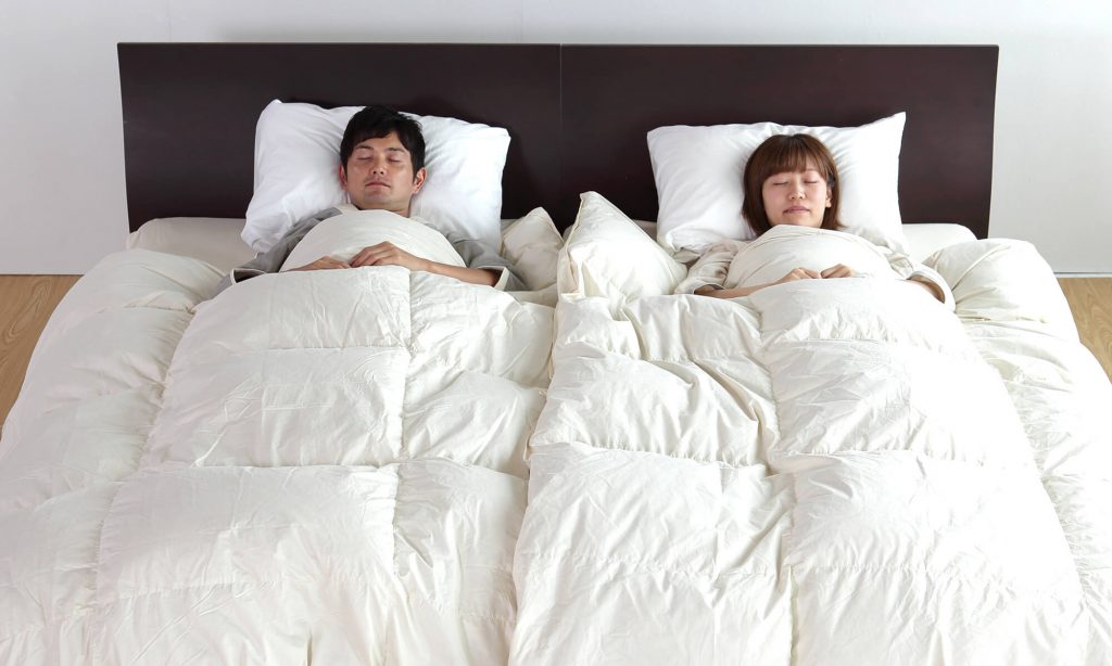 シングルベッドを並べてふたりで使う｜質の良い睡眠のための選び方を