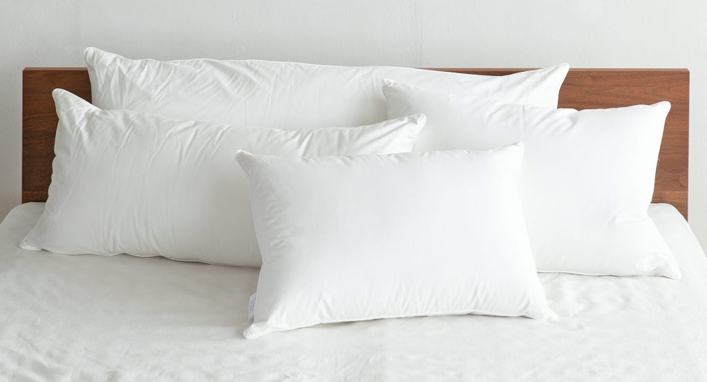 枕にはさまざまな大きさの商品展開があり体格や好みで選び方も異なります