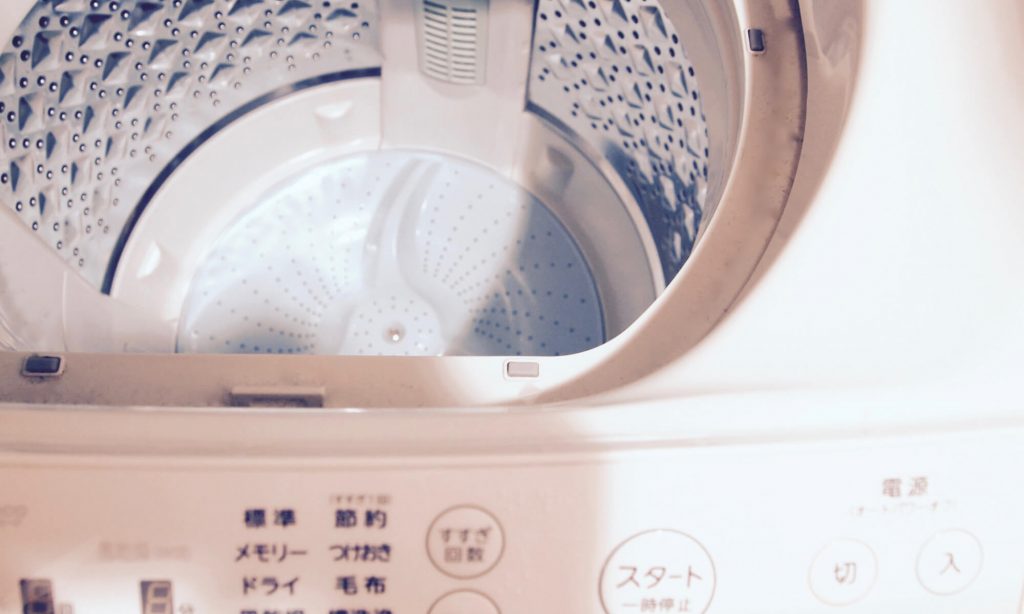 枕を自宅の洗濯機で洗濯する場合の手順