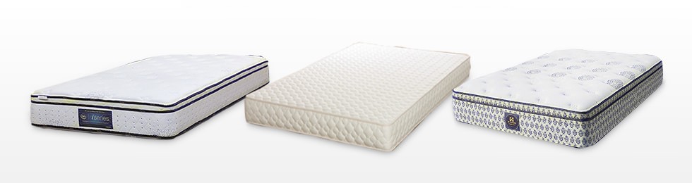 ベッドを連結して使えば、それぞれ好みのマットレスを選ぶことができる
