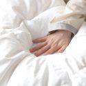 うちの布団はもう寿命！？意外と知らない布団の寿命と見極め方、お手入れ方法を解説