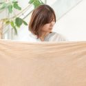 毛布を乾燥機で乾かしてもOK！？使う際の注意点や洗濯表示の見方を詳しく解説