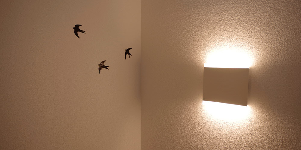 壁に取りつけるタイプの照明器具「ブラケットライト」