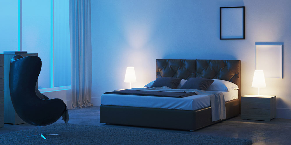 一般的に、寝るときは電気をつけない方が良いと言われています。